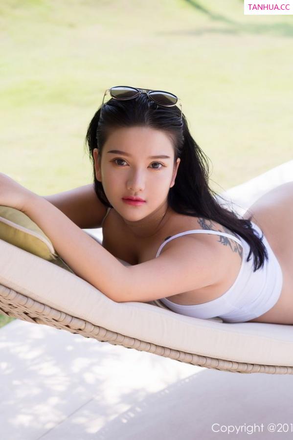 露露小喵  [XIUREN]高清写真图 2019.09.03 小尤奈第8张图片